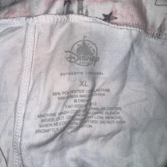 Disney Pink Castle Print Leggings Size XL – Magical Stretchy Comfort 🪄 - Picture 4 of 5